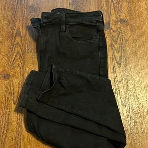 Black AE skinny jeans